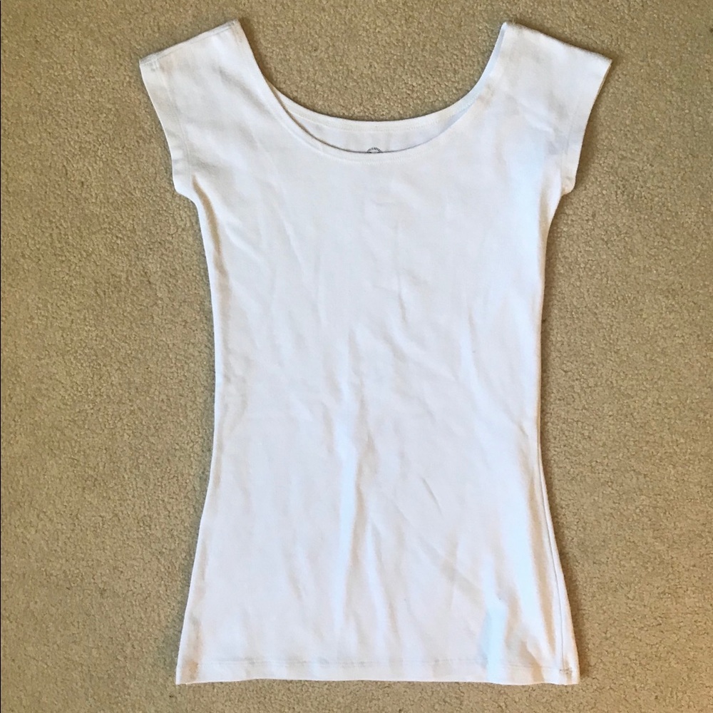 New white long shirt by lotus effect